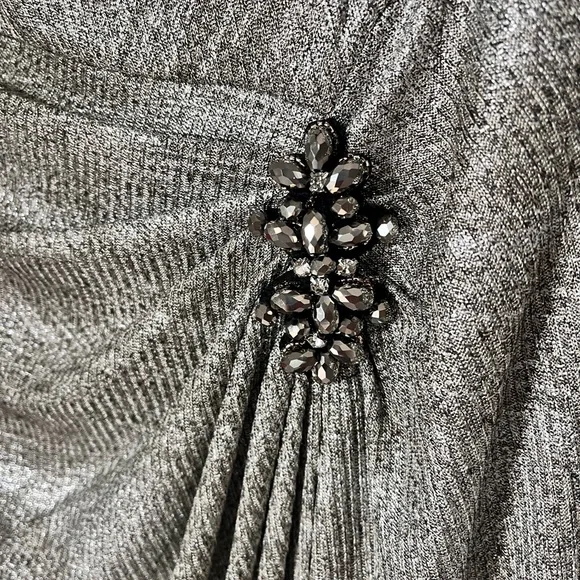 Jessica Howard Silver Dress - Picture 4 of 10